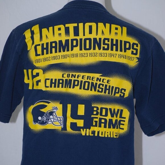 100% Cotton Michigan Wolverines Football Victories Adidas Mens Medium Shirt - Picture 4 of 8